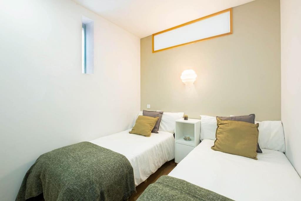 Apartment 4ºe 24 De Julho Terrace Lisbon